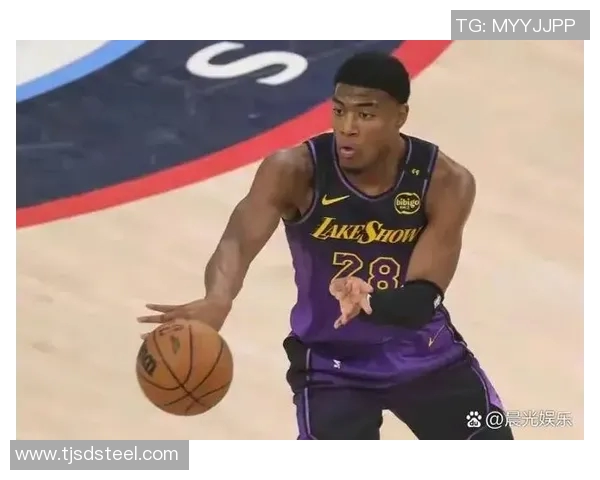 八村垒展示训练瞬间，湖人西部第四稳步前进