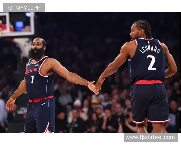 疯狂9连胜！NBA第一烂队超级崛起，克神创神级纪录，科尔把话挑明